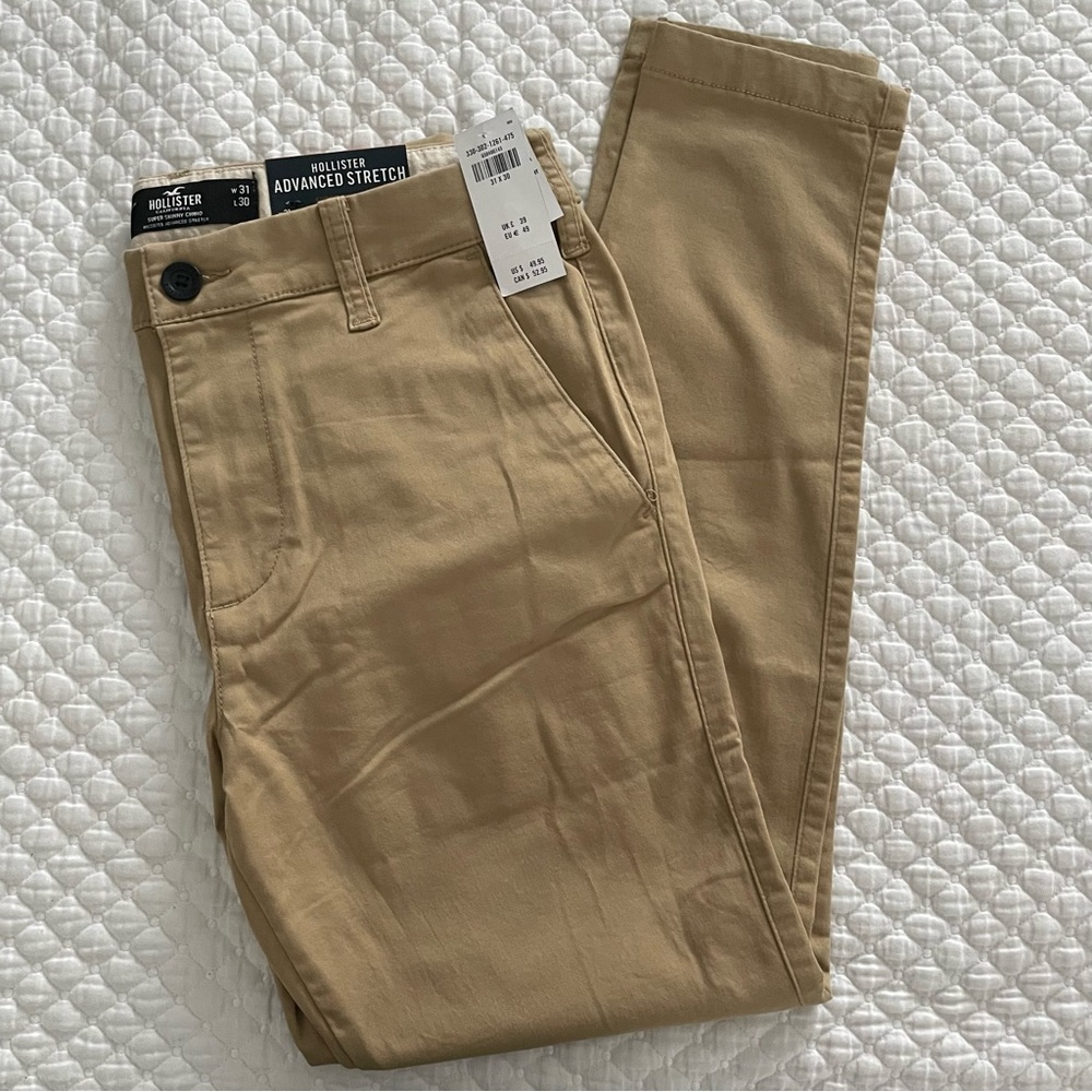 NWT Hollister  super skinny chino
